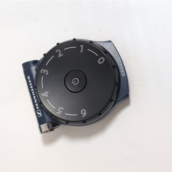 SENNHEISER TR840 & RR840S TV Stereo Wireless Listening System - Picture 2 of 5